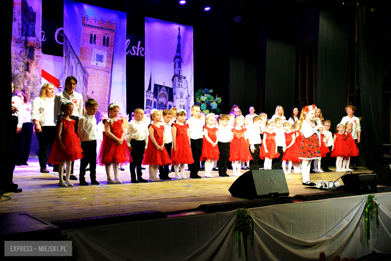 Uroczysta akademia w Ząbkowicach Śląskich z okazji uchwalenia Konstytucji 3 Maja 