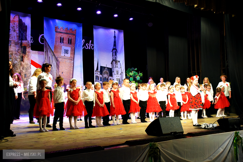 Uroczysta akademia w Ząbkowicach Śląskich z okazji uchwalenia Konstytucji 3 Maja 