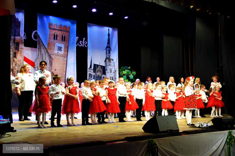 Uroczysta akademia w Ząbkowicach Śląskich z okazji uchwalenia Konstytucji 3 Maja 