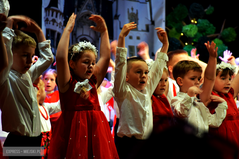 Uroczysta akademia w Ząbkowicach Śląskich z okazji uchwalenia Konstytucji 3 Maja 