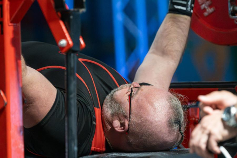 Otwarte Mistrzostwa Ząbkowic Śląskich w wyciskaniu sztangi leżąc [foto]