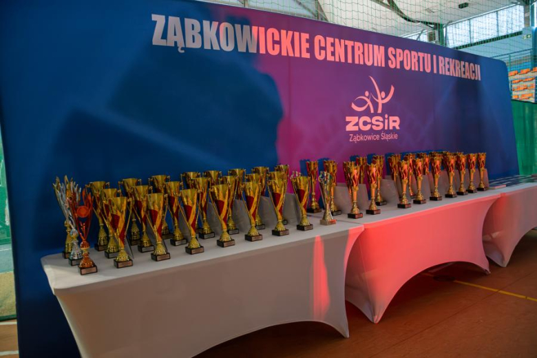 Otwarte Mistrzostwa Ząbkowic Śląskich w wyciskaniu sztangi leżąc [foto]