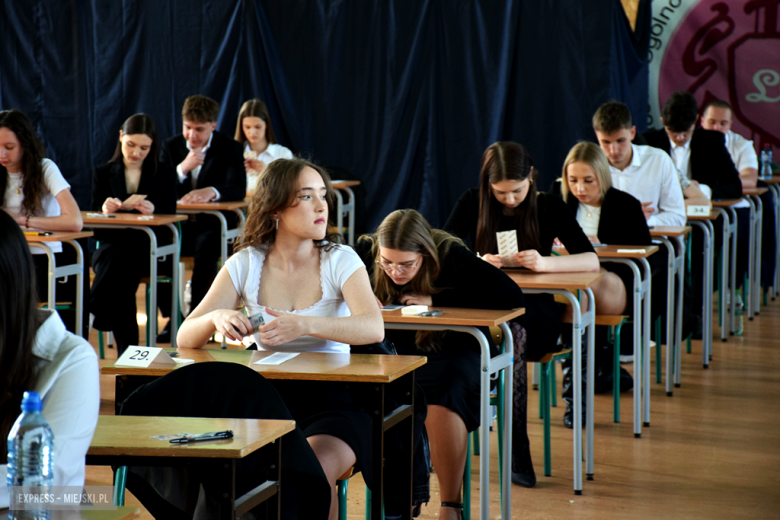 Matura 2026 w ząbkowickim ogólniaku. Ruszył egzamin dojrzałości [foto]