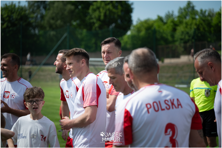 Reprezentacja Gwiazd kontra Oldboje Orła. Mecz z okazji 80-lecia Orła w obiektywie Jacka Mazura