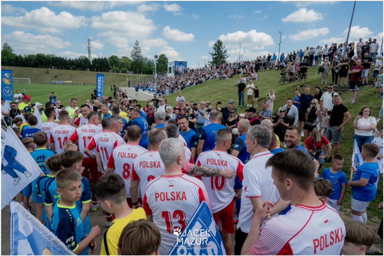 Reprezentacja Gwiazd kontra Oldboje Orła. Mecz z okazji 80-lecia Orła w obiektywie Jacka Mazura