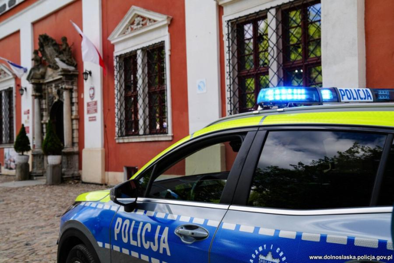 Antyterroryści, śmigłowce i zakładnicy. Spektakularne ćwiczenia służb w Henrykowie