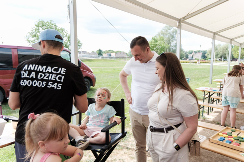 Dzień Dziecka na Kamienieckich Błoniach przyciągnął najmłodszych mieszkańców
