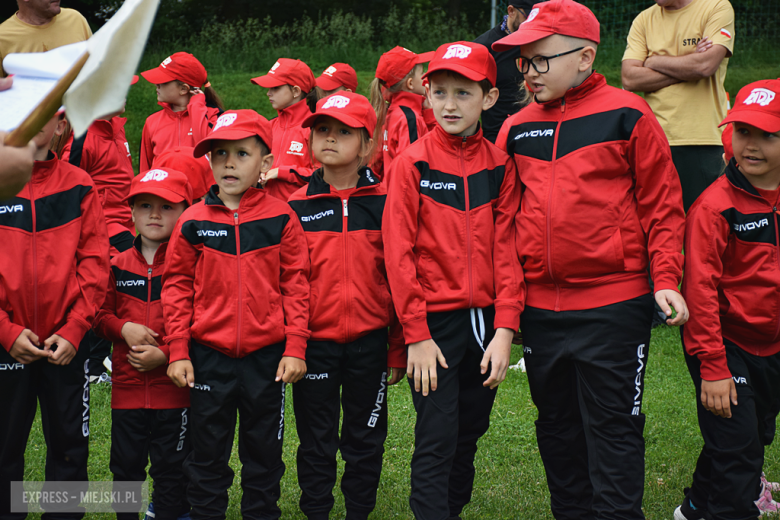 Powiatowe zawody DDP i MDP w Tarnowie. Kilkuset młodych adeptów pożarnictwa w akcji