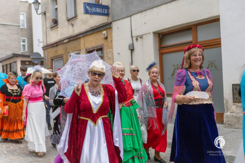 Muzyka, taniec i historyczny klimat. Biesiada z Frankensteinem ożywiła zamek