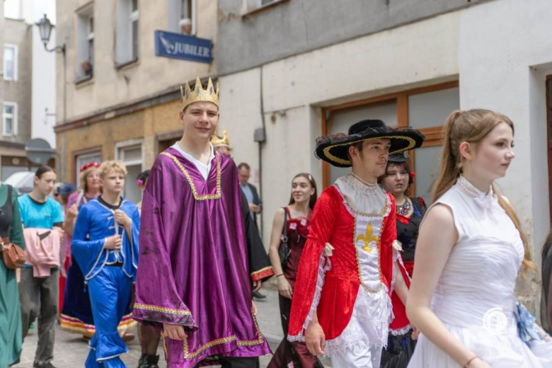 Muzyka, taniec i historyczny klimat. Biesiada z Frankensteinem ożywiła zamek