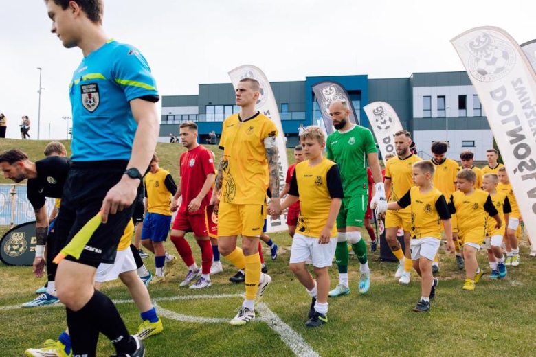 Dolnośląski Związek Piłki Nożnej 1:1 (k. 8:7)  Kujawsko-Pomorski Związek Piłki Nożnej 