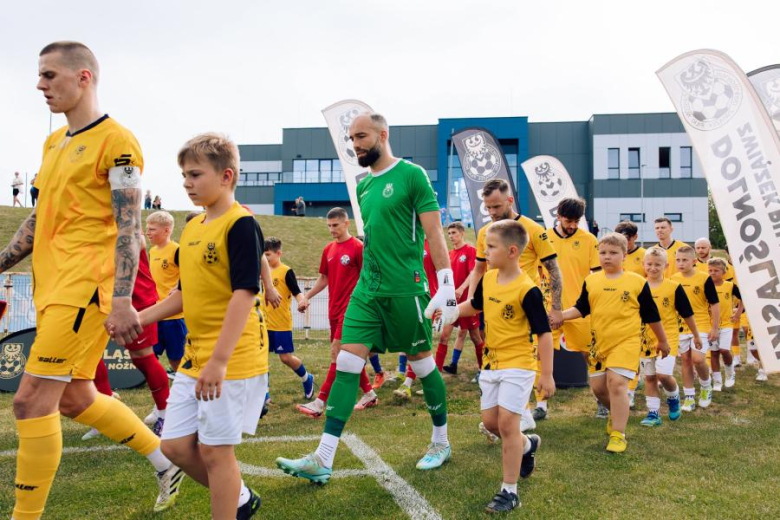 Dolnośląski Związek Piłki Nożnej 1:1 (k. 8:7)  Kujawsko-Pomorski Związek Piłki Nożnej 