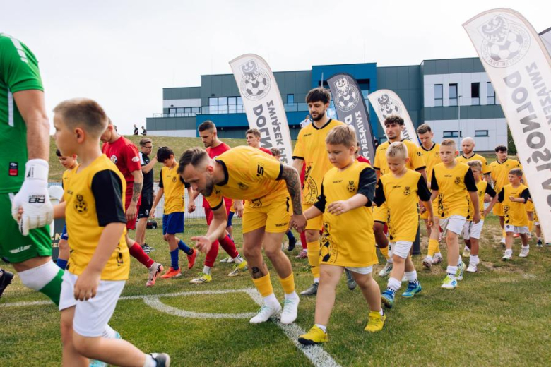 Dolnośląski Związek Piłki Nożnej 1:1 (k. 8:7)  Kujawsko-Pomorski Związek Piłki Nożnej 