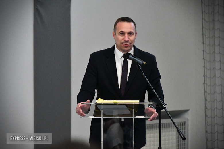 Uroczyste otwarcie zmodernizowanej hali sportowej w Kamieńcu Ząbkowickim