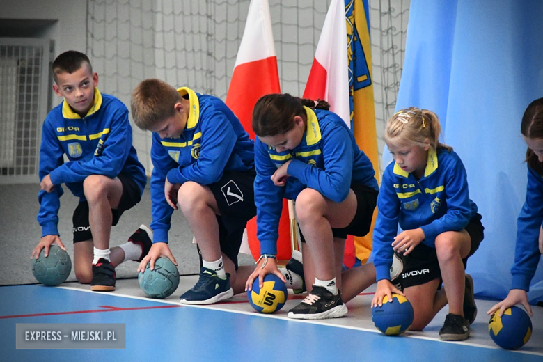 Uroczyste otwarcie zmodernizowanej hali sportowej w Kamieńcu Ząbkowickim