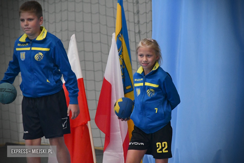 Uroczyste otwarcie zmodernizowanej hali sportowej w Kamieńcu Ząbkowickim