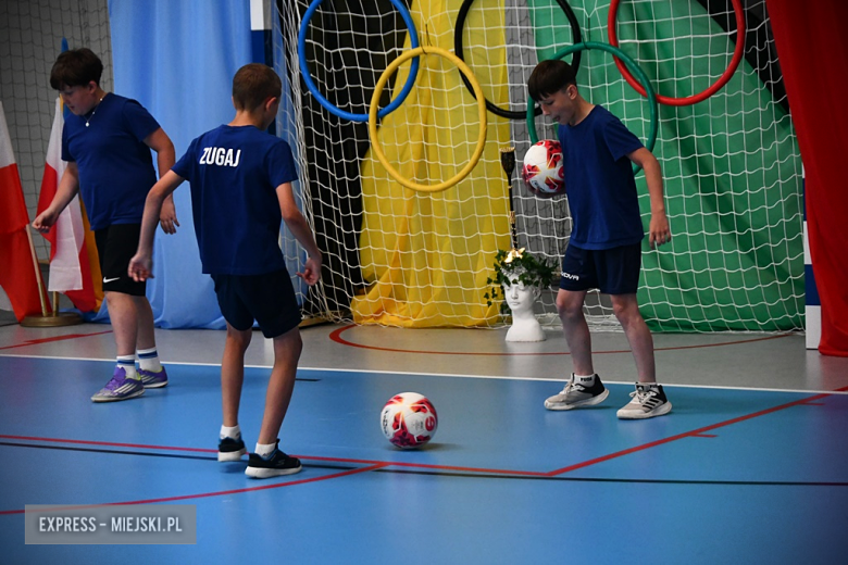 Uroczyste otwarcie zmodernizowanej hali sportowej w Kamieńcu Ząbkowickim