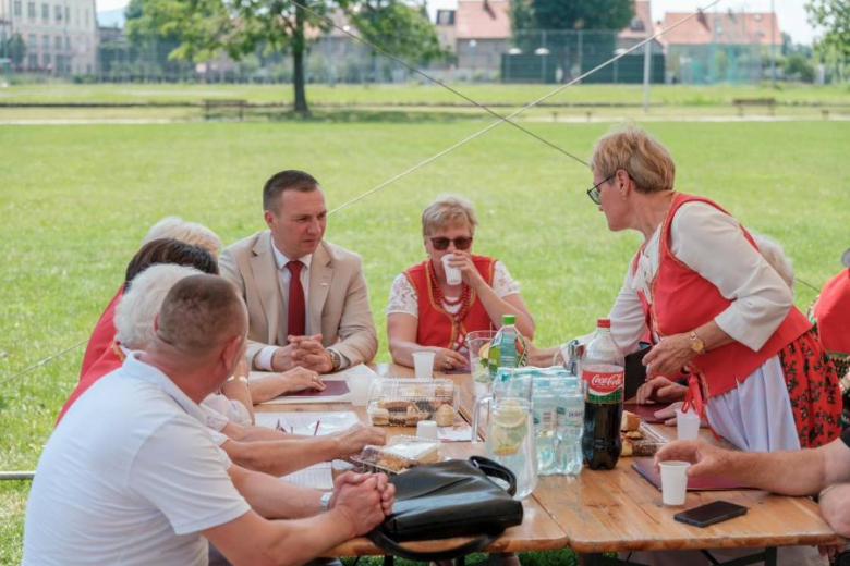 Sobótkowe Śpiewanie połączyło miłośników folkloru. Wyjątkowe święto muzyki i tradycji