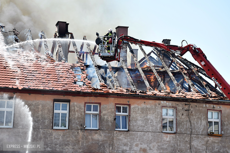 Pożar budynku wielorodzinnego przy ul. Złotostockiej w Kamieńcu Ząbkowickim