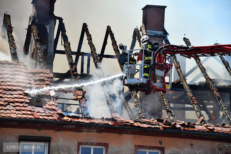 Pożar budynku wielorodzinnego przy ul. Złotostockiej w Kamieńcu Ząbkowickim