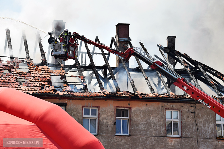Pożar budynku wielorodzinnego przy ul. Złotostockiej w Kamieńcu Ząbkowickim