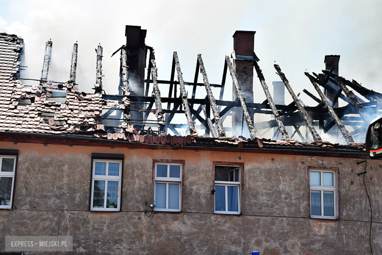 Pożar budynku wielorodzinnego przy ul. Złotostockiej w Kamieńcu Ząbkowickim
