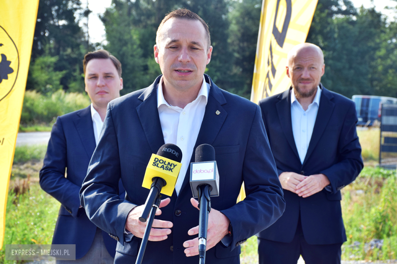 „Dolny Śląsk na Dobrej Drodze”: Będą remonty dróg w gminie Ziębice. Padły konkrety i deklaracje
