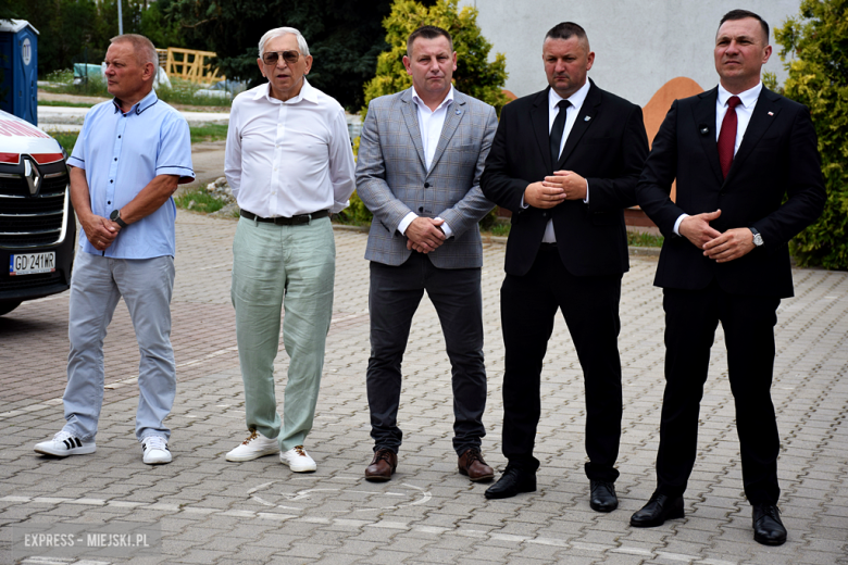 W Kamieńcu Ząbkowickim oficjalnie otwarto podstację pogotowia ratunkowego 