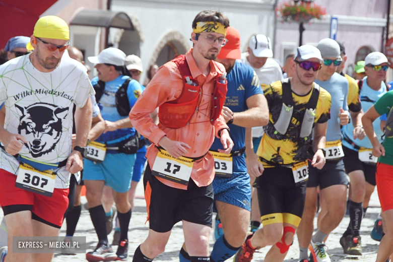Sportowe emocje w Złotym Stoku. XV Bieg na Jawornik za nami