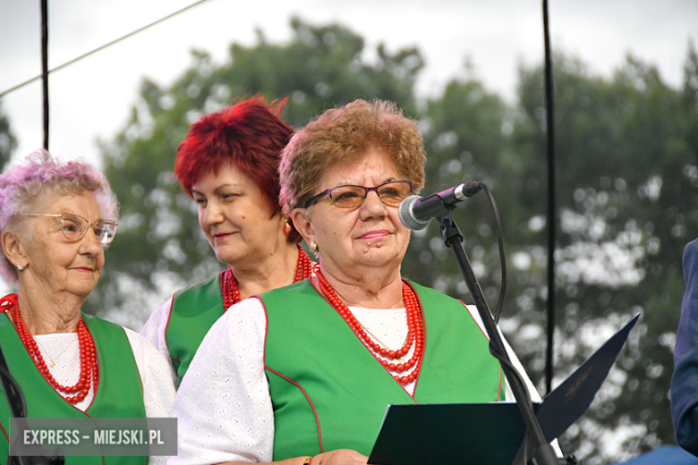 XXIX Wojewódzki Festiwal Artystycznych Zespołów KGW w Stolcu