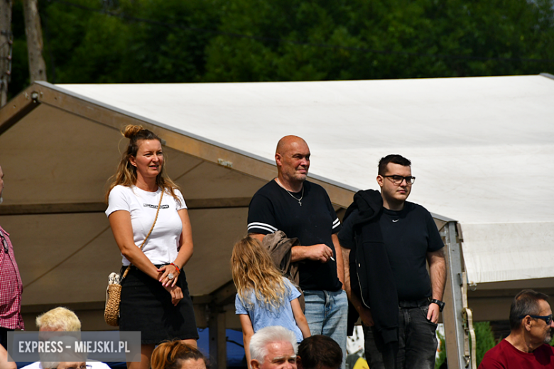 XXIX Wojewódzki Festiwal Artystycznych Zespołów KGW w Stolcu