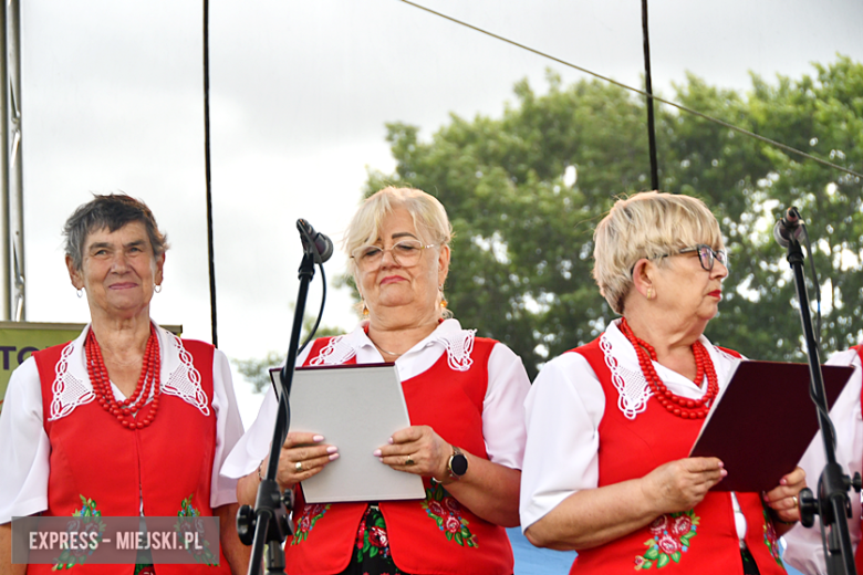 XXIX Wojewódzki Festiwal Artystycznych Zespołów KGW w Stolcu