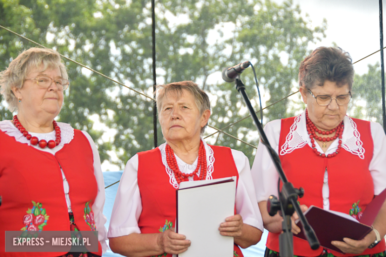 XXIX Wojewódzki Festiwal Artystycznych Zespołów KGW w Stolcu