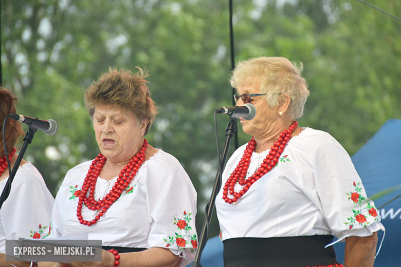 XXIX Wojewódzki Festiwal Artystycznych Zespołów KGW w Stolcu