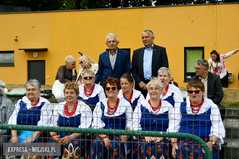 XXIX Wojewódzki Festiwal Artystycznych Zespołów KGW w Stolcu
