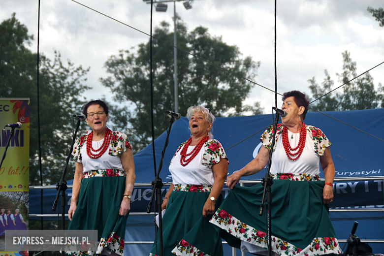 XXIX Wojewódzki Festiwal Artystycznych Zespołów KGW w Stolcu