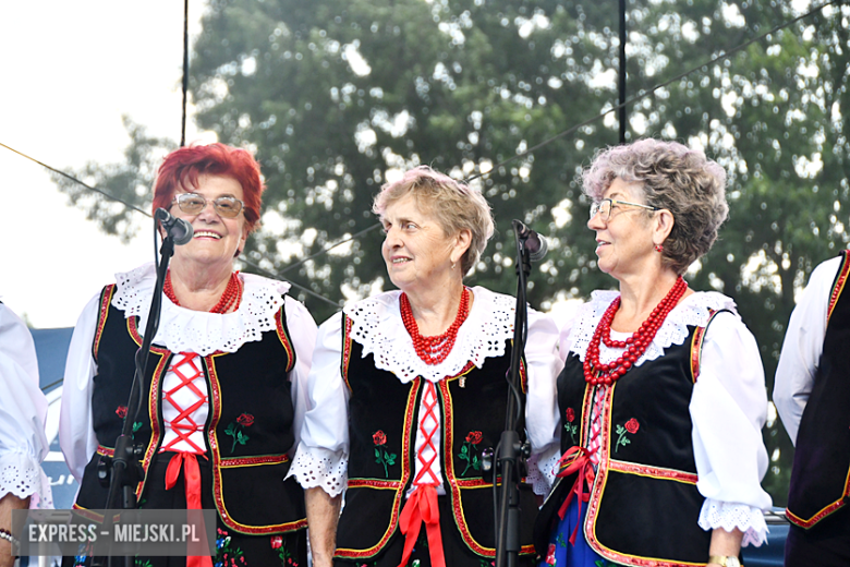XXIX Wojewódzki Festiwal Artystycznych Zespołów KGW w Stolcu