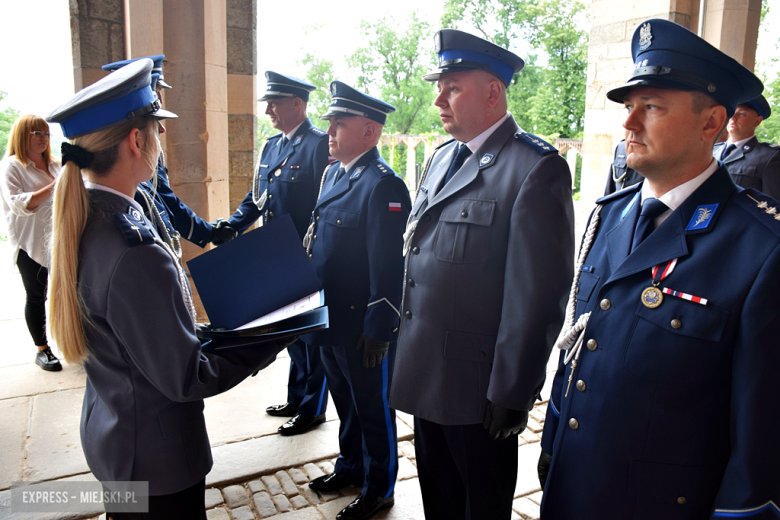 Powiatowe Święto Policji w wyjątkowej scenerii Pałacu Marianny Orańskiej [foto]