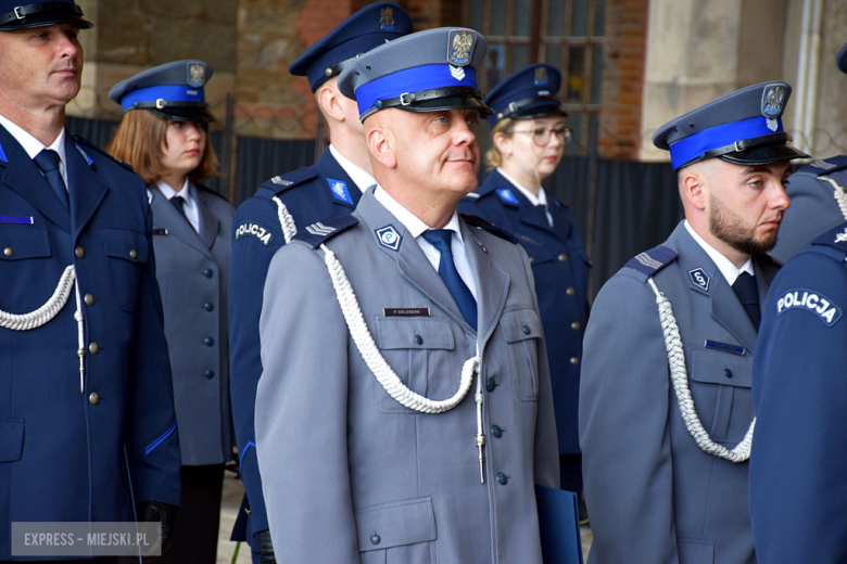 	Powiatowe Święto Policji w wyjątkowej scenerii Pałacu Marianny Orańskiej [foto]