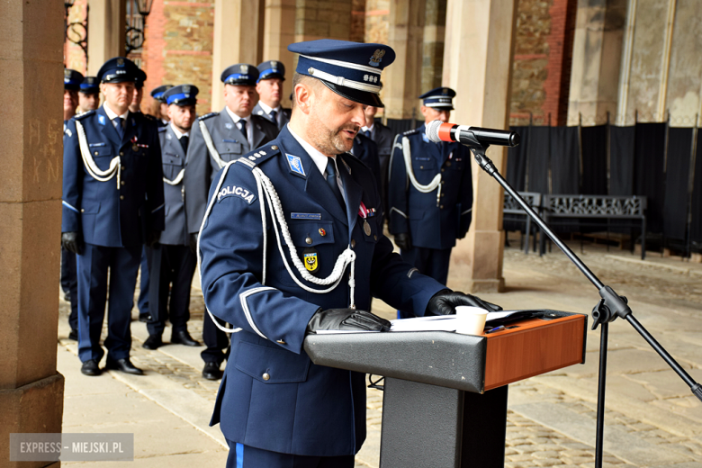 	Powiatowe Święto Policji w wyjątkowej scenerii Pałacu Marianny Orańskiej [foto]
