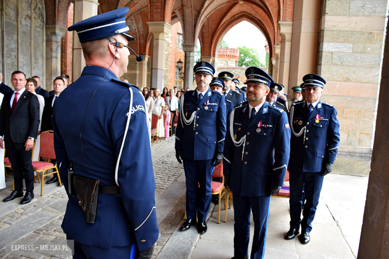 	Powiatowe Święto Policji w wyjątkowej scenerii Pałacu Marianny Orańskiej [foto]