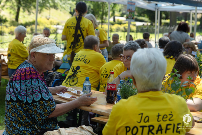 Piknik integracyjny w Parku Sybiraków