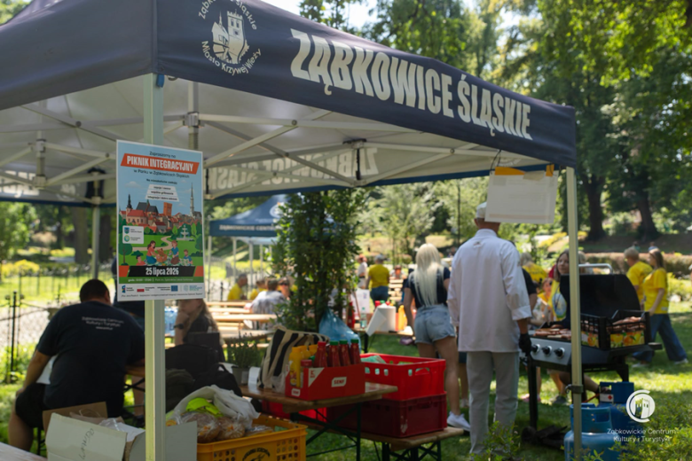 Piknik integracyjny w Parku Sybiraków
