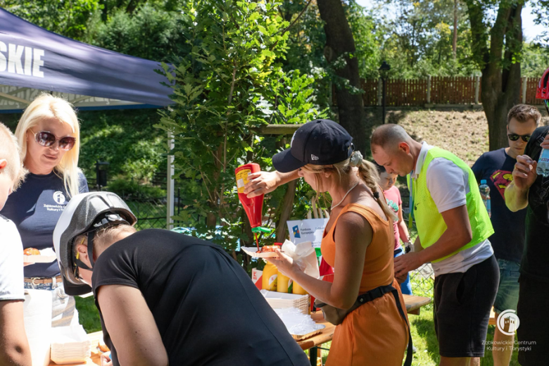 Piknik integracyjny w Parku Sybiraków