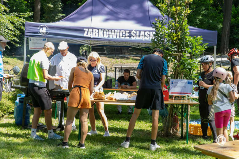 Piknik integracyjny w Parku Sybiraków