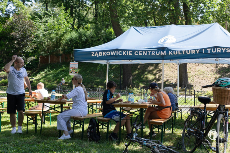 Piknik integracyjny w Parku Sybiraków