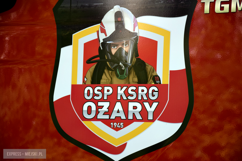 Zderzenie dwóch aut na skrzyżowaniu w Sosnowej