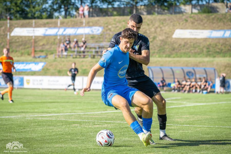 IV liga: Orzeł Ząbkowice Śląskie 1:5 (1:0) AKS Strzegom