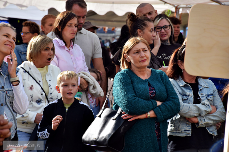 Dożynki gminne w Srebrnej Górze. Były obrzędy dożynkowe, wyścigi traktorów i Miły Pan