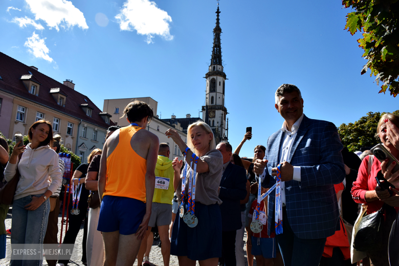 12. edycja Ząbkowickiej Dychy w obiektywie